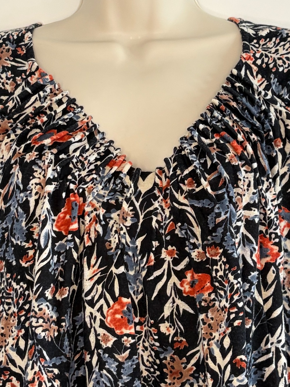 Lucky Brand Floral Peasant Shirt V Neck with Pleating Boho Wedtern Size Large - Picture 2 of 15